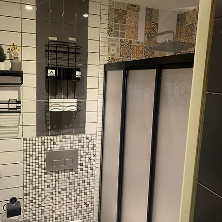 Апарт-отель The Sisli Beijing Group And Bistro 4*