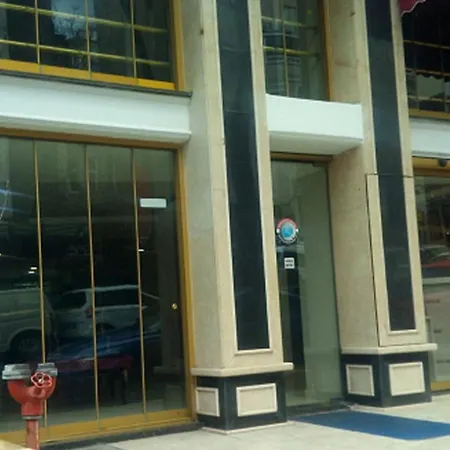 The Sisli Beijing Group And Bistro アパートホテル 4*