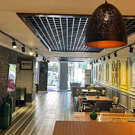 The Sisli Beijing Group And Bistro Hotel apartamentowy 4*