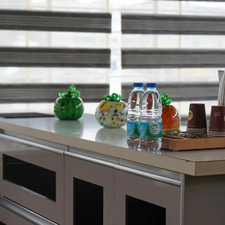 The Sisli Beijing Group And Bistro Hotel apartamentowy