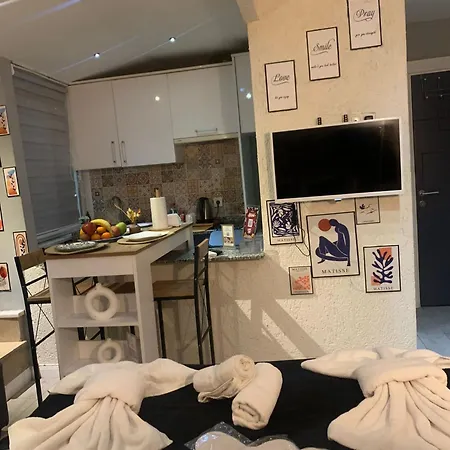 The Sisli Beijing Group And Bistro Lägenhetshotell 4*